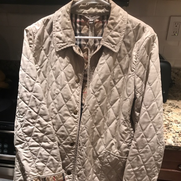 Burberry Jackets & Blazers - Burberry quilted coat